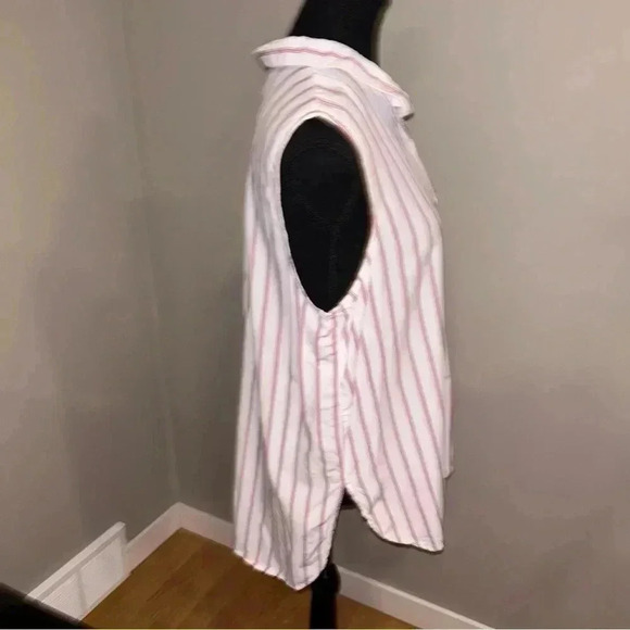 Beach Lunch Lounge Button Up Tank - Picture 3 of 6